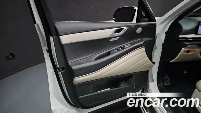 Genesis GV80 — Фото автомобиля 13