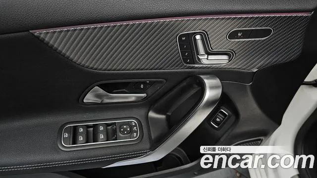 Mercedes-Benz A-Class — Фото автомобиля 20