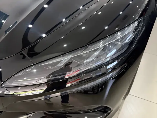 Denza Z9GT — Фото автомобиля 4