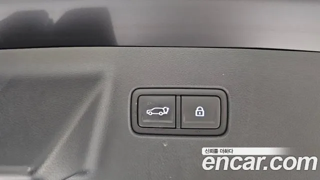 Hyundai Santafe Santa Fe (MX5) Бензин 2.5T 2WD — Фото автомобиля 15