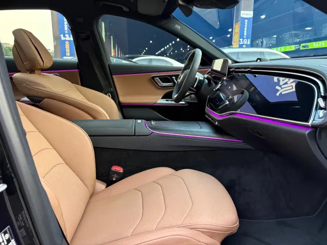 Mercedes-Benz E-Class — Фото автомобиля 13