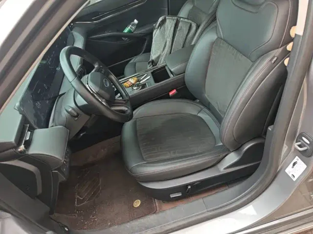 Ford Mondeo — Фото автомобиля 14