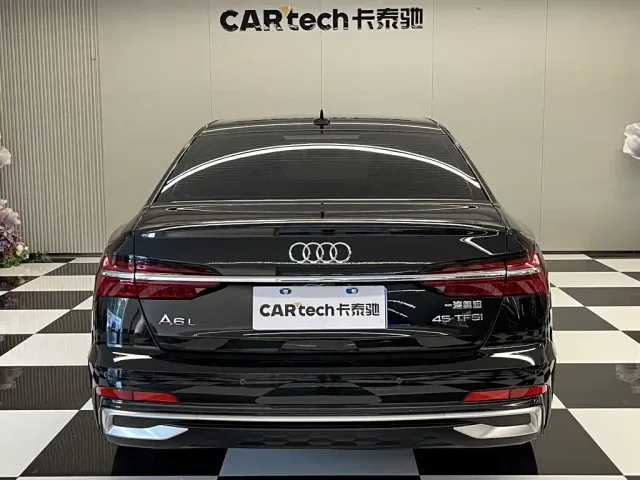 Audi A6L — Фото автомобиля 6