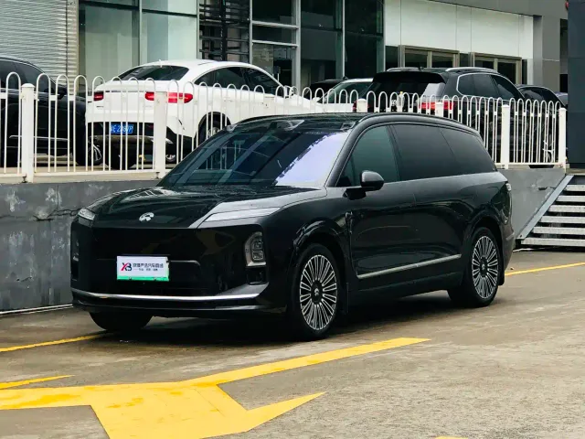 Фотография автомобиля — Nio ES8