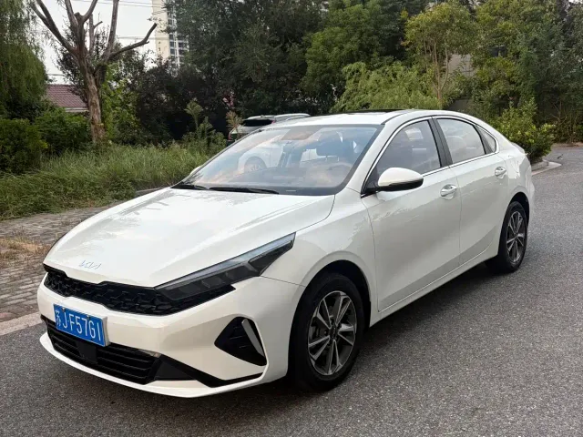 Kia K3 — Фото автомобиля 3