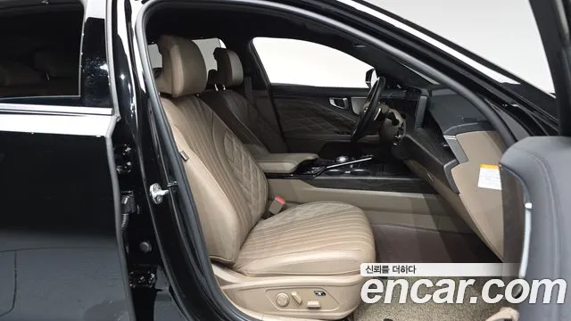 Kia K8 Signature — Фото автомобиля 10