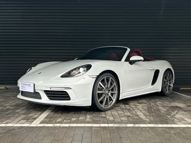 Фотография автомобиля — Porsche 718