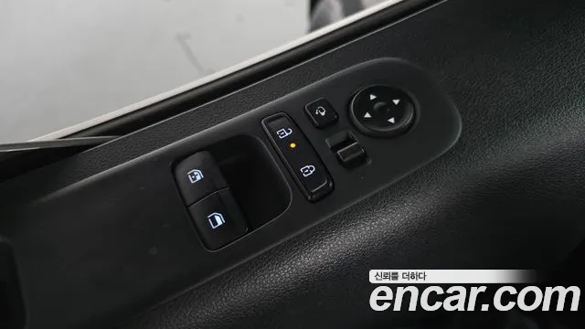 Hyundai Staria Staria — Фото автомобиля 26