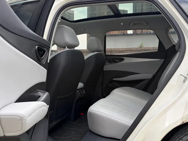 BYD Seal 06 DM-i Touring — Фото автомобиля 10