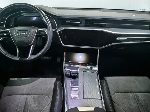 Audi A6L — Фото автомобиля 7