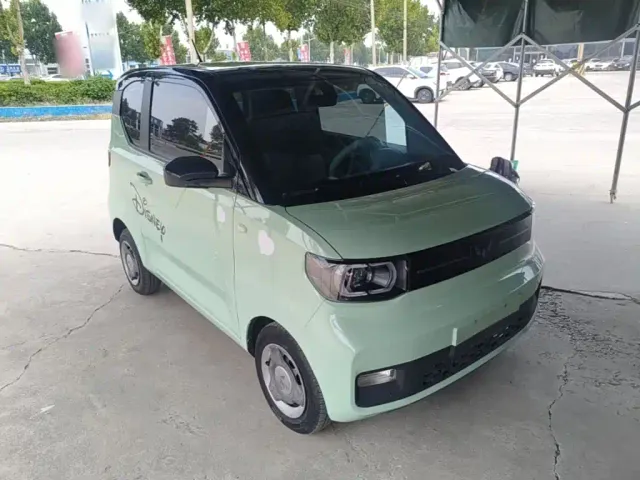 Wuling Hongguang Mini EV — Фото автомобиля 3