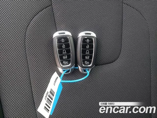 Hyundai Avante CN7 — Фото автомобиля 16