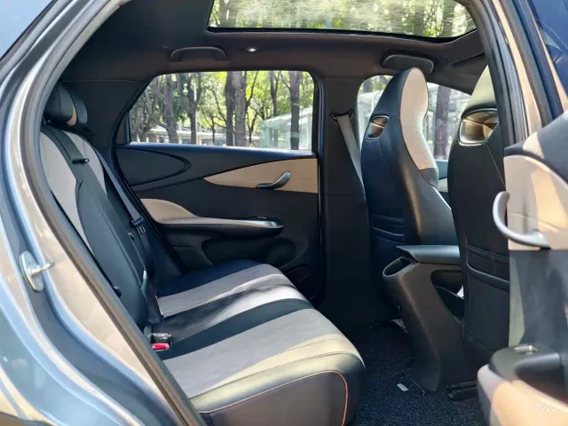 BYD Dolphin — Фото автомобиля 6