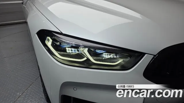BMW 8-Series — Фото автомобиля 18