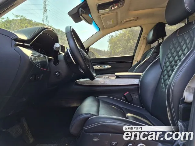 Genesis GV70 Electrified — Фото автомобиля 5