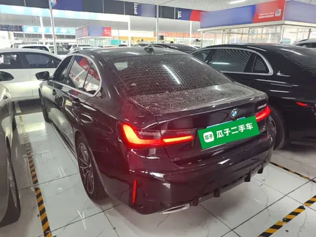 BMW 3 Series — Фото автомобиля 4
