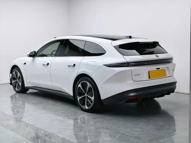 Nio ET5 Touring — Фото автомобиля 3