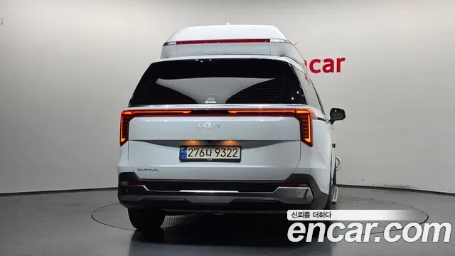 Kia Carnival 4th Gen — Фото автомобиля 4