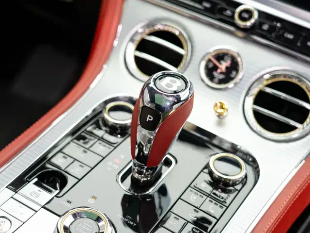 Bentley Continental — Фото автомобиля 20