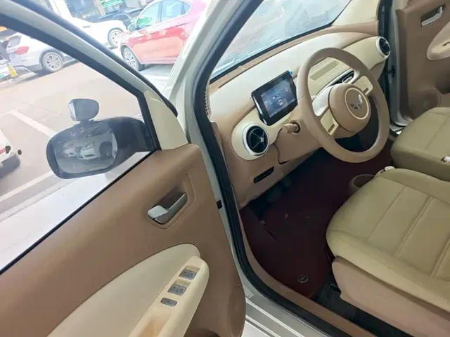 Wuling Hongguang Mini EV — Фото автомобиля 15