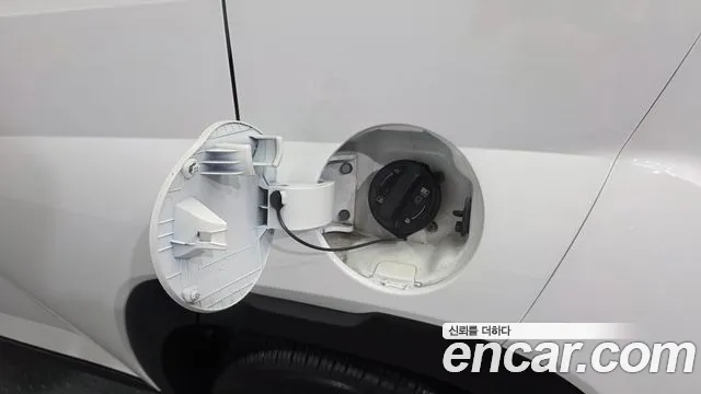 Hyundai Casper Casper Essential Light — Фото автомобиля 3