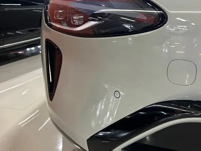 Xiaomi SU7 — Фото автомобиля 13