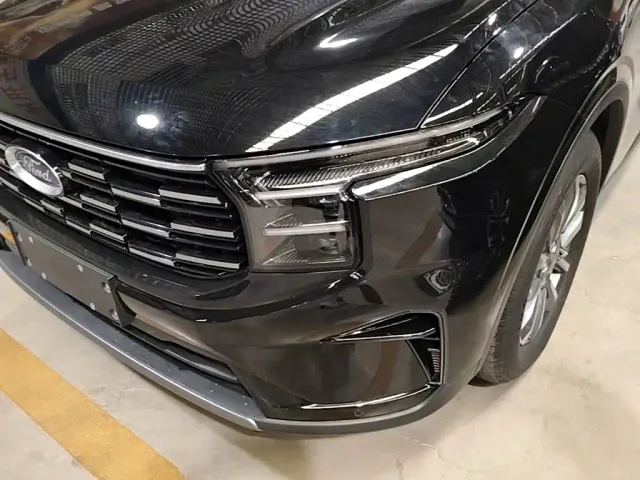 Ford Edge — Фото автомобиля 23