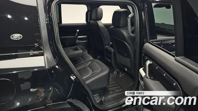 Land Rover Defender L663 — Фото автомобиля 11
