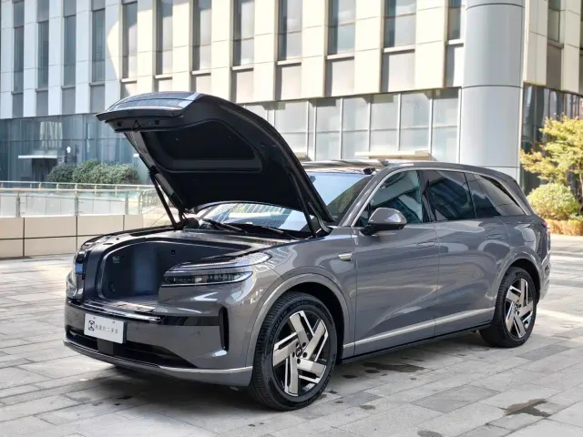 Onvo L90 — Фото автомобиля 4