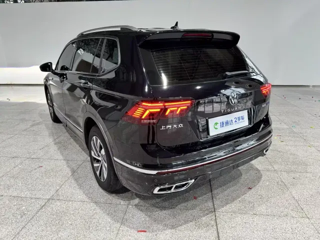 Volkswagen Tiguan L PHEV — Фото автомобиля 10