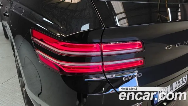Genesis GV80 — Фото автомобиля 8