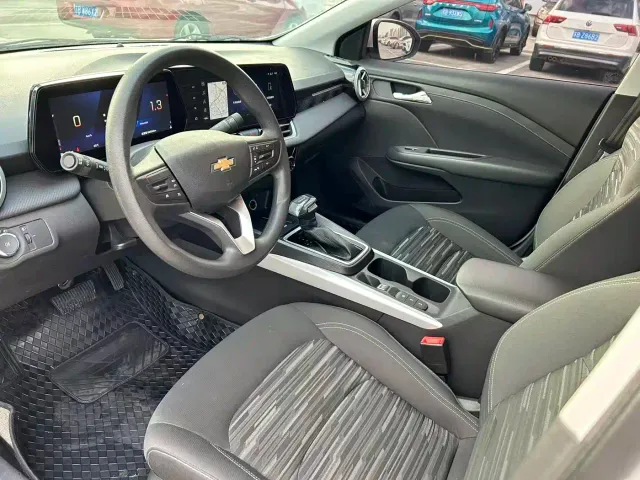 Chevrolet Monza — Фото автомобиля 4