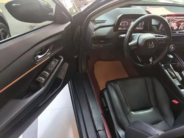 Honda Accord — Фото автомобиля 11