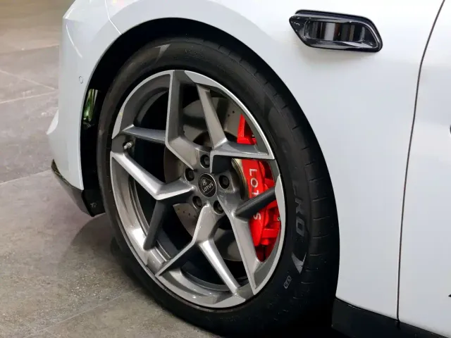 Lotus Emeya — Фото автомобиля 26
