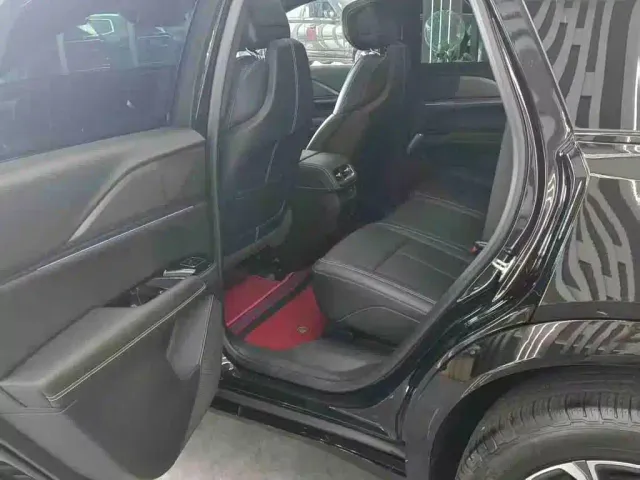 Cadillac XT5 — Фото автомобиля 17