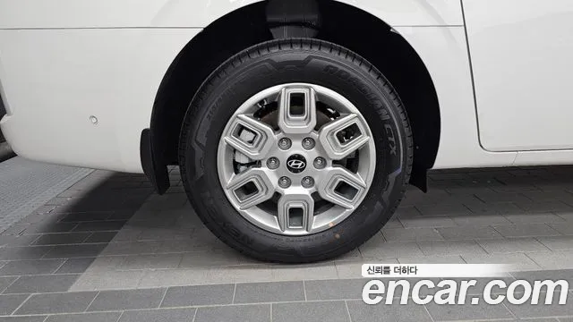 Hyundai Staria New — Фото автомобиля 5