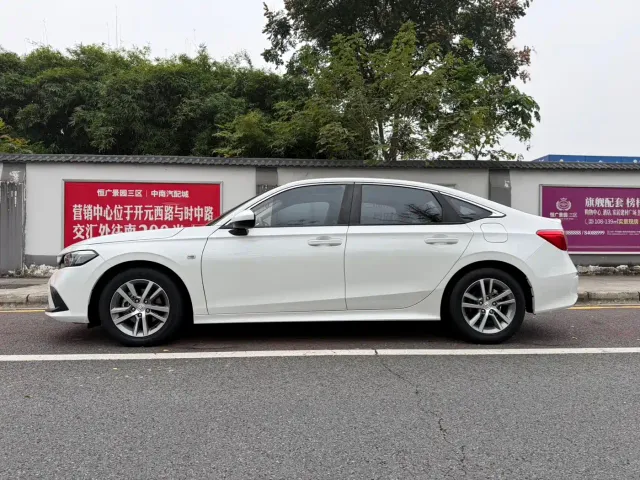 Honda Civic — Фото автомобиля 7