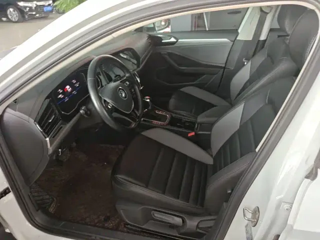 Volkswagen Sagitar — Фото автомобиля 14
