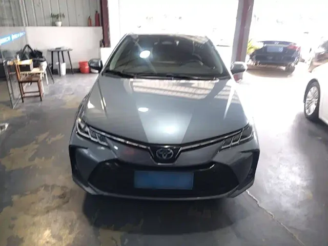 Toyota Corolla — Фото автомобиля 2