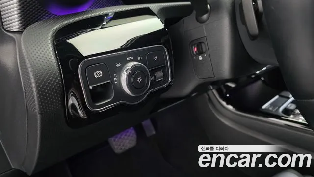 Mercedes-Benz A-Class W177 — Фото автомобиля 14
