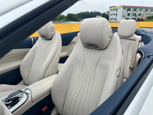 Mercedes-Benz E-Class — Фото автомобиля 15