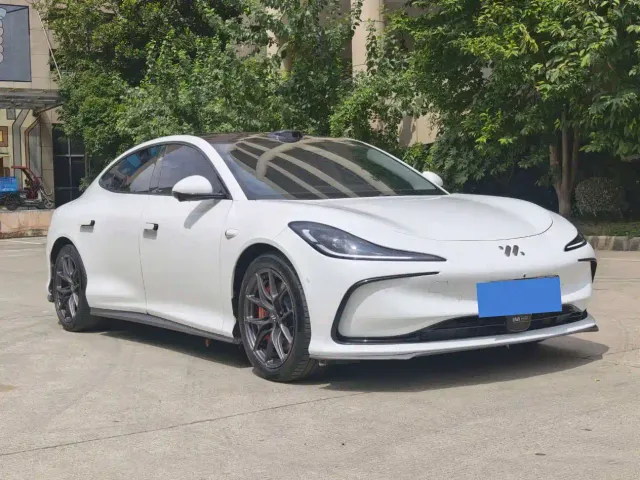 IM Motors L6 — Фото автомобиля 3