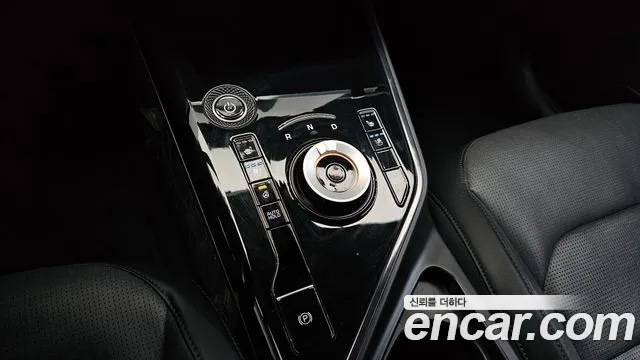 Kia Niro Niro (New) — Фото автомобиля 12