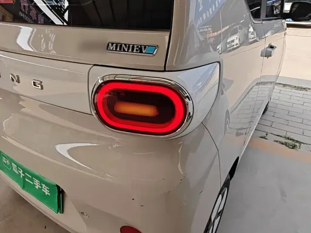 Wuling Motors Hongguang MINIEV 2024 3rd Gen 215km Advanced — Фото автомобиля 7