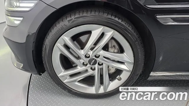 Genesis G80 RG3 — Фото автомобиля 5