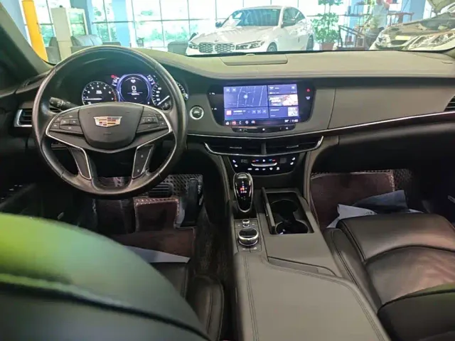 Cadillac CT6 — Фото автомобиля 9