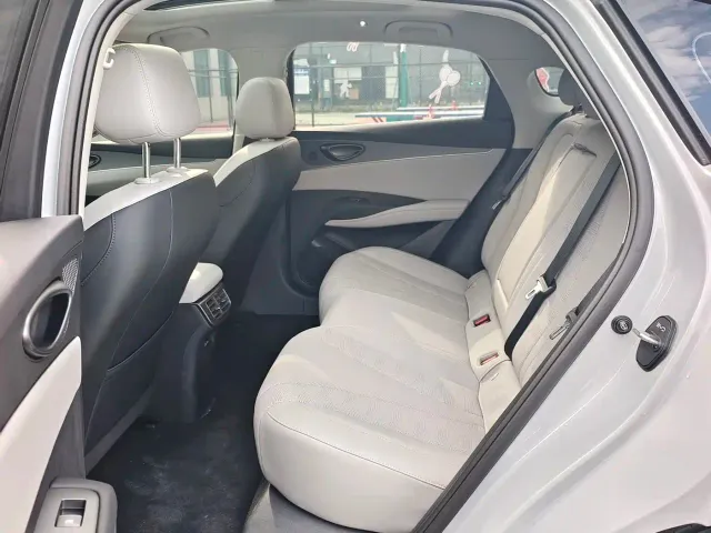 BYD Seal 06 — Фото автомобиля 5
