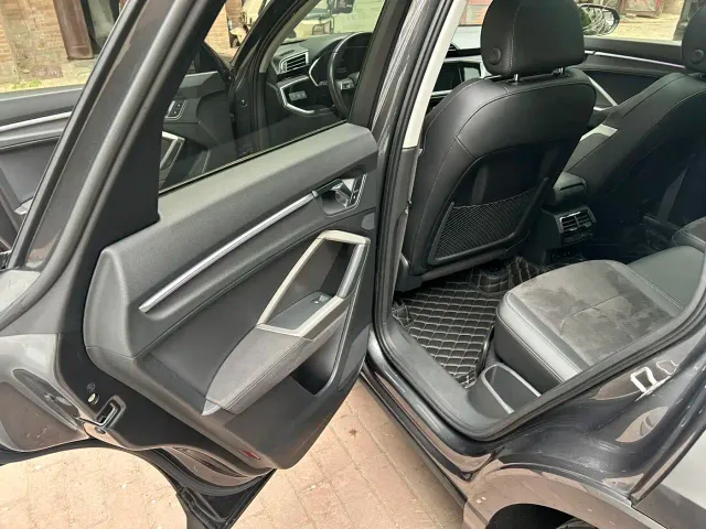 Audi Q3 — Фото автомобиля 13