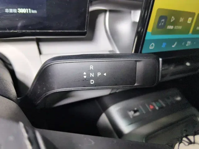 BYD FangChengBao Titanium 7 — Фото автомобиля 10
