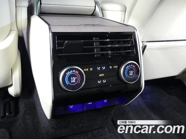 Land Rover Range Rover Generation 5 — Фото автомобиля 12